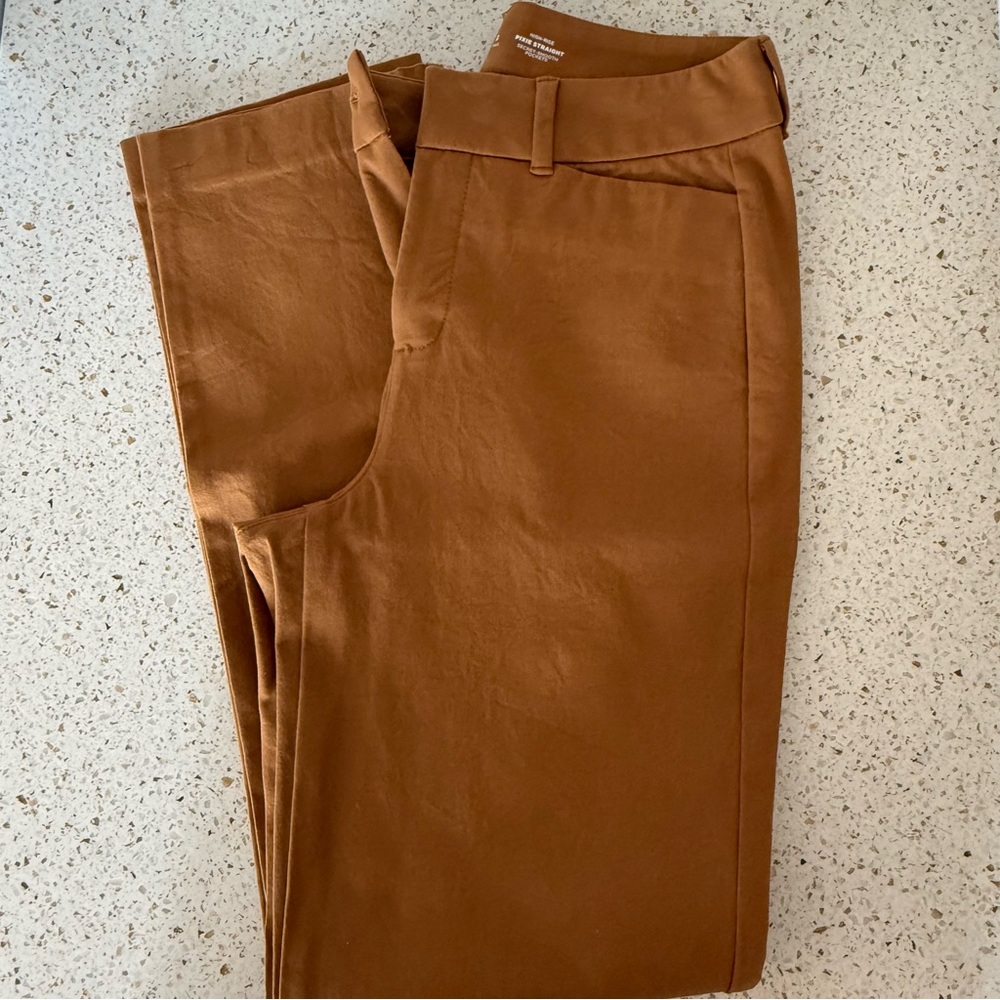 Old Navy Women’s High Rise Pixie Straight Pant Size 2 Tall